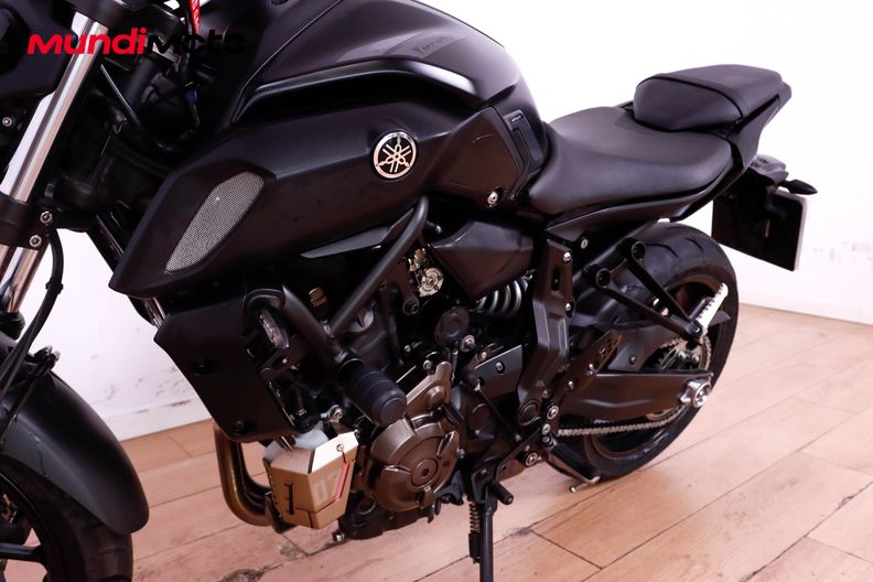 Motorbike image 8