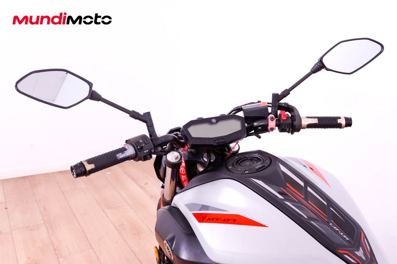Motorbike image 10