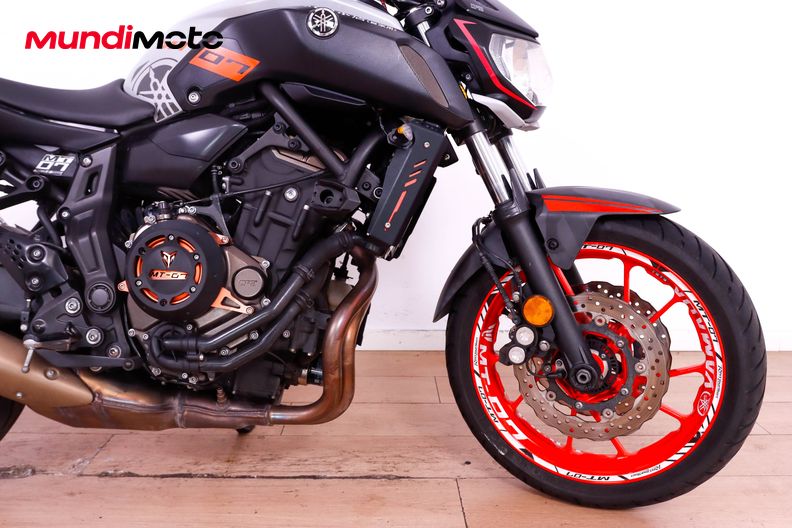 Motorbike image 12