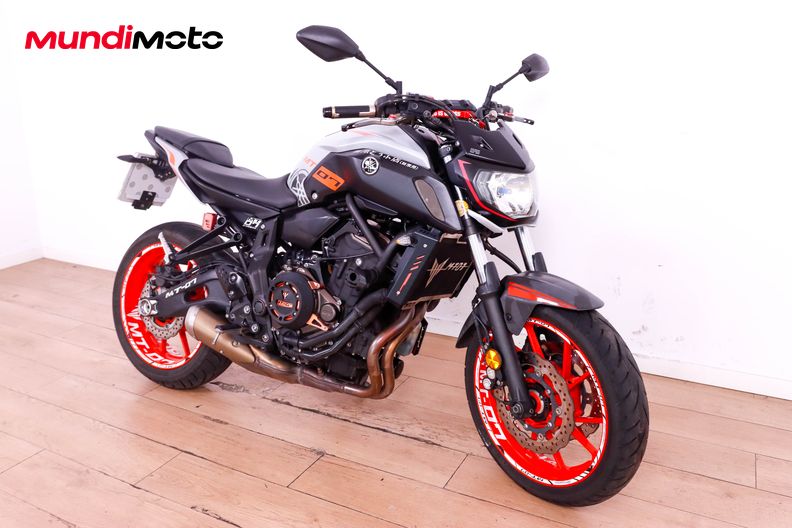 Motorbike image 1
