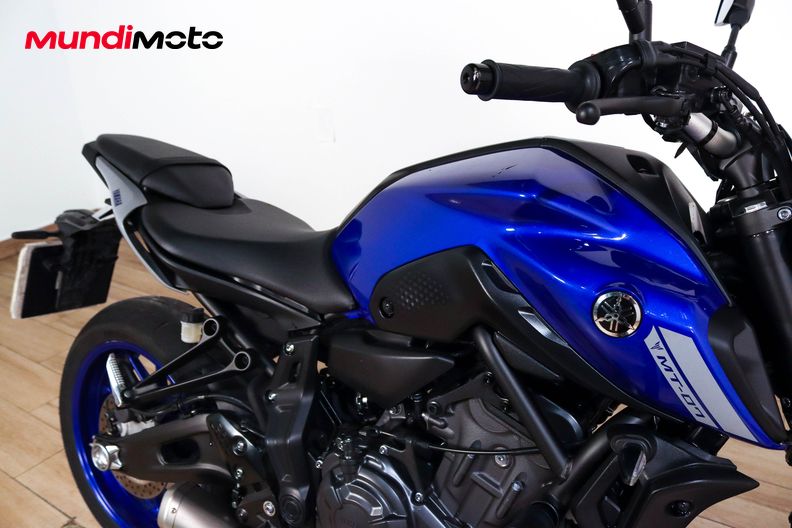 Motorbike image 13