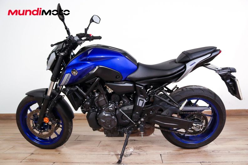 Motorbike image 5