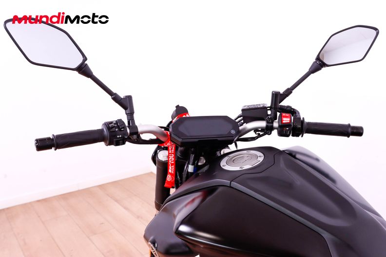 Motorbike image 10