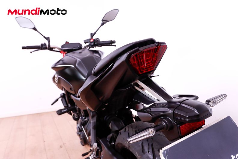 Motorbike image 9