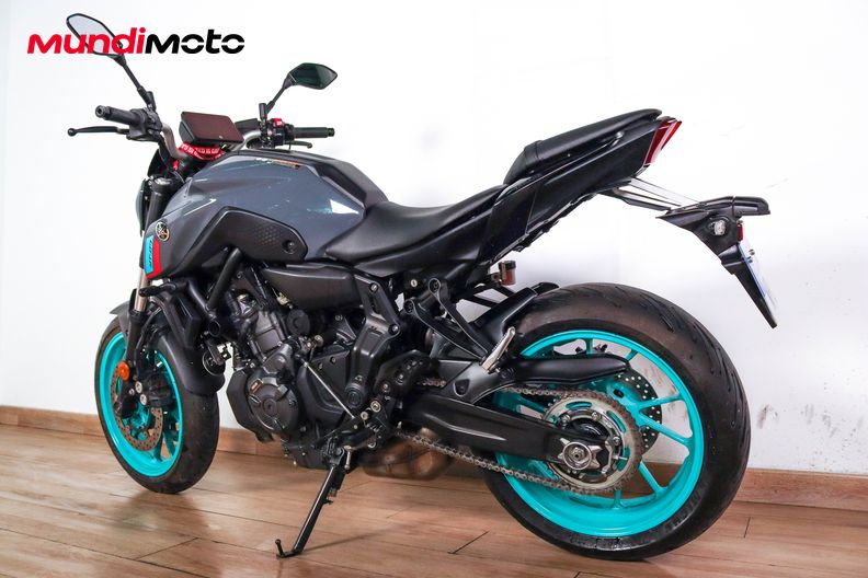 Motorbike image 6