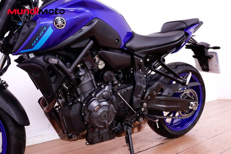 Motorbike image 8