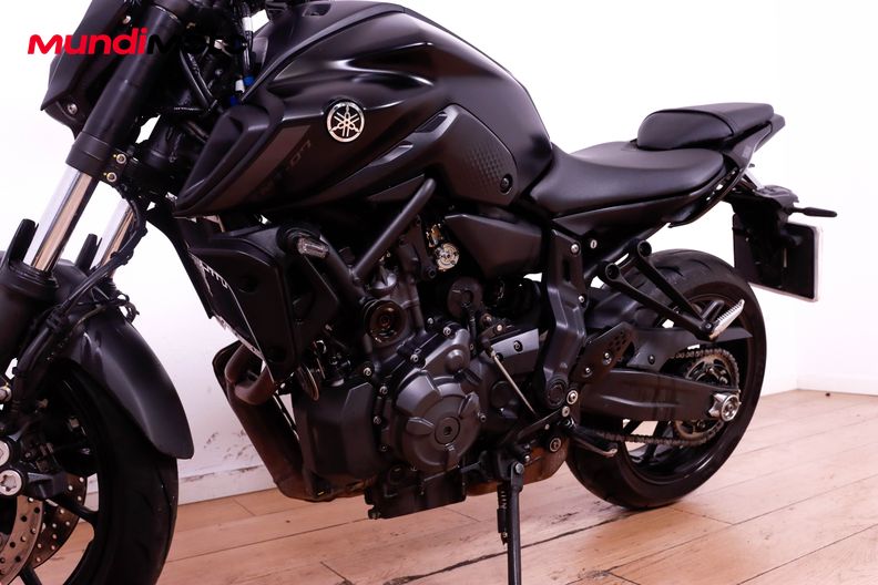 Motorbike image 8