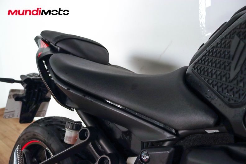 Motorbike image 12