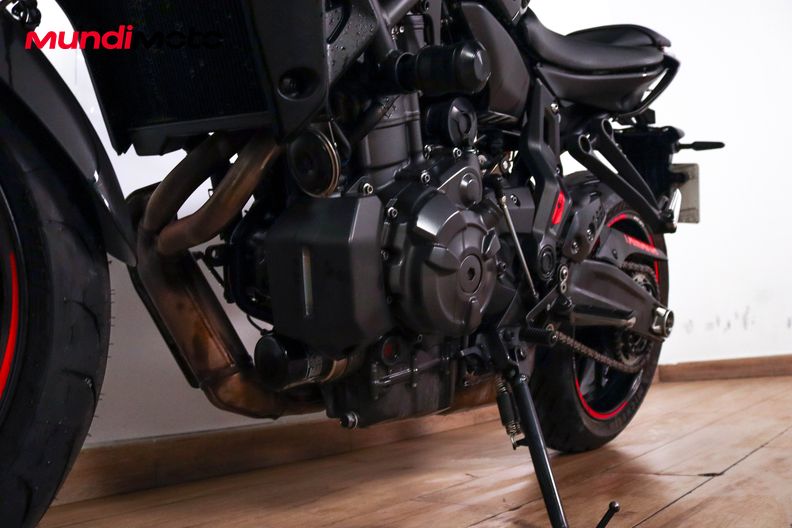 Motorbike image 8