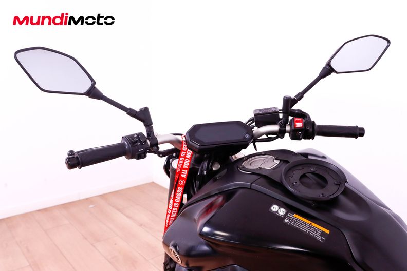 Motorbike image 10