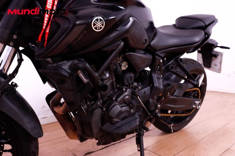 Motorbike image 8