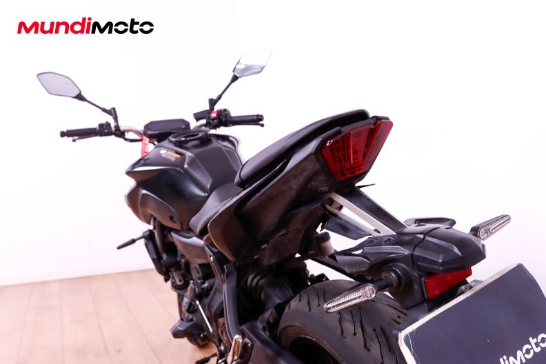 Motorbike image 9