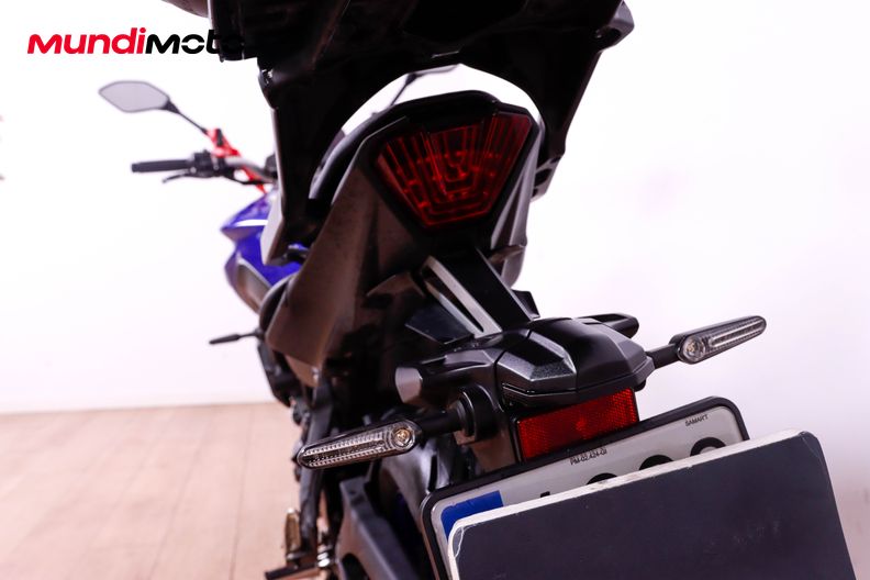 Motorbike image 9