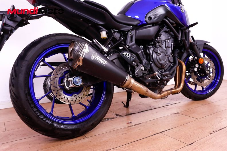 Motorbike image 3