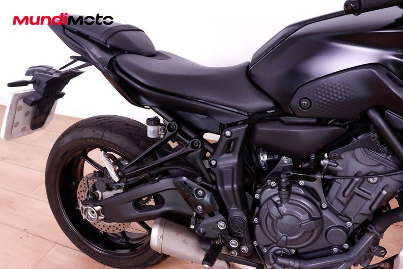 Motorbike image 12