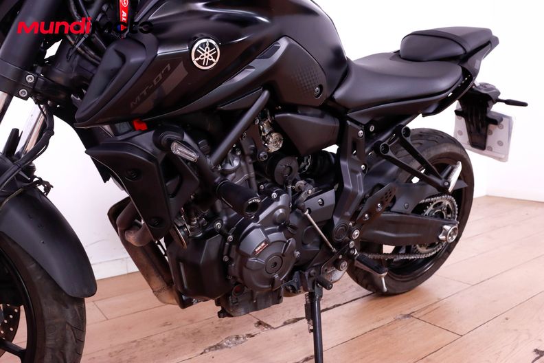 Motorbike image 8