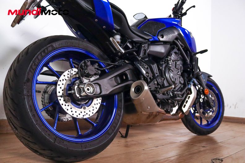 Motorbike image 3