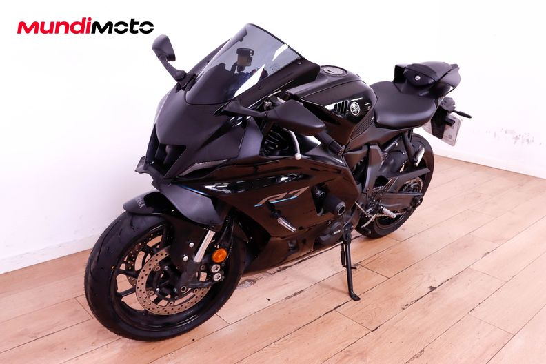 Motorbike image 7