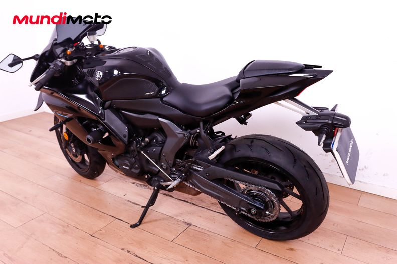 Motorbike image 6