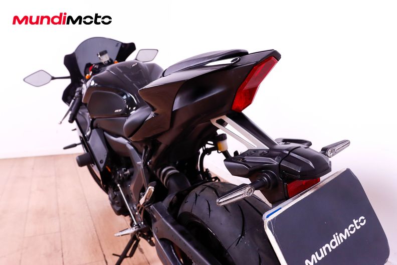 Motorbike image 9