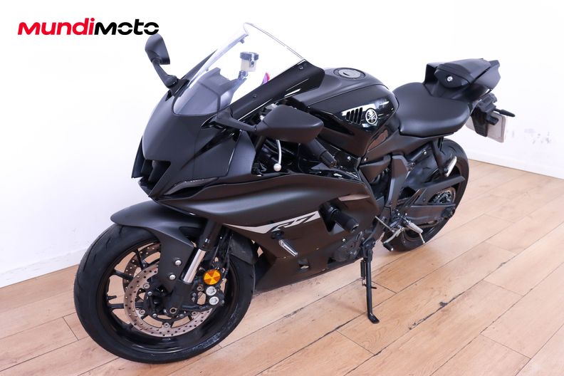 Motorbike image 7