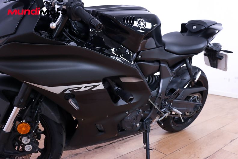 Motorbike image 8