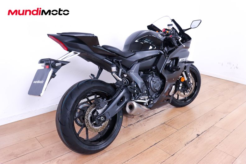 Motorbike image 2