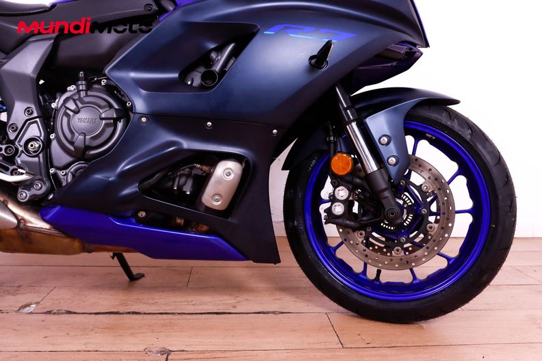 Motorbike image 12