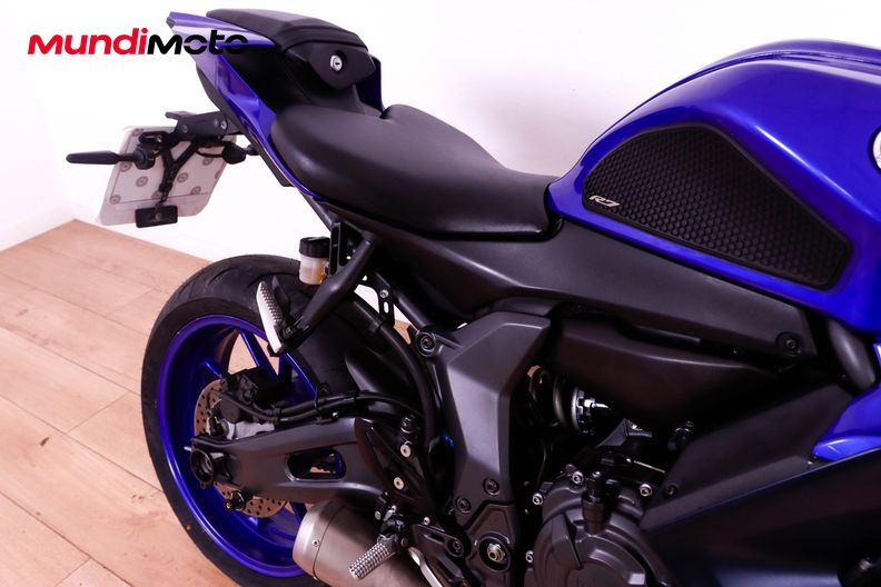 Motorbike image 13
