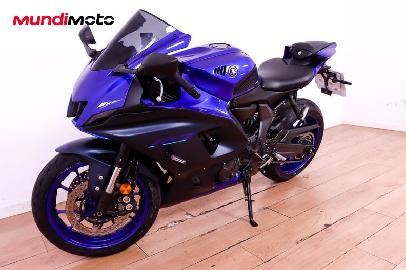 Motorbike image 7