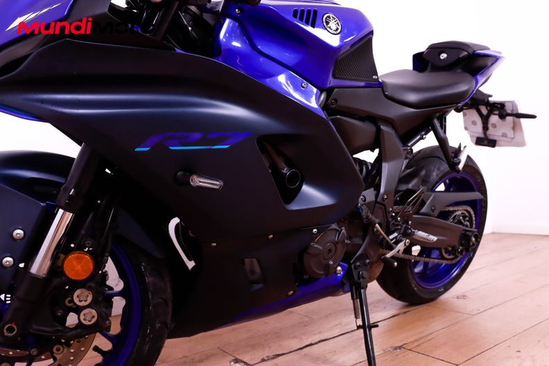 Motorbike image 8