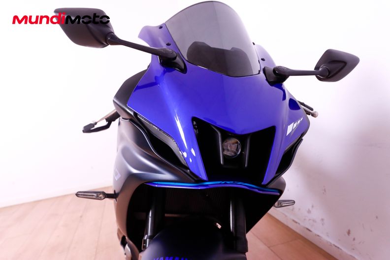 Motorbike image 4