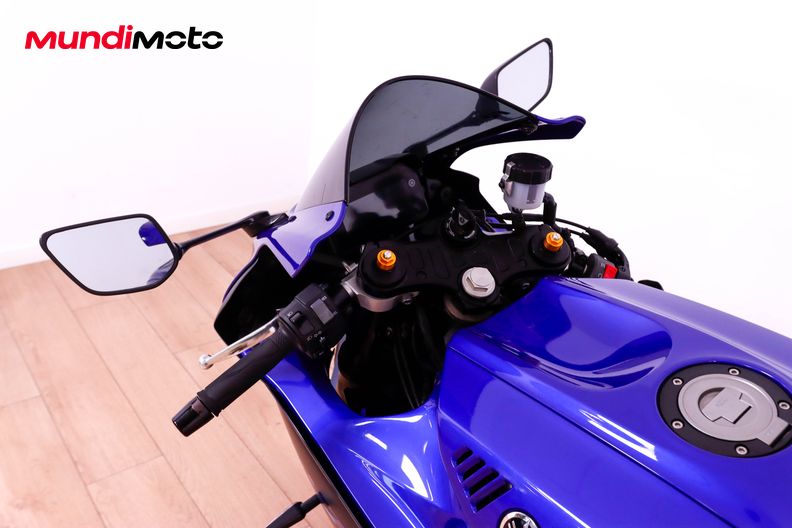 Motorbike image 10