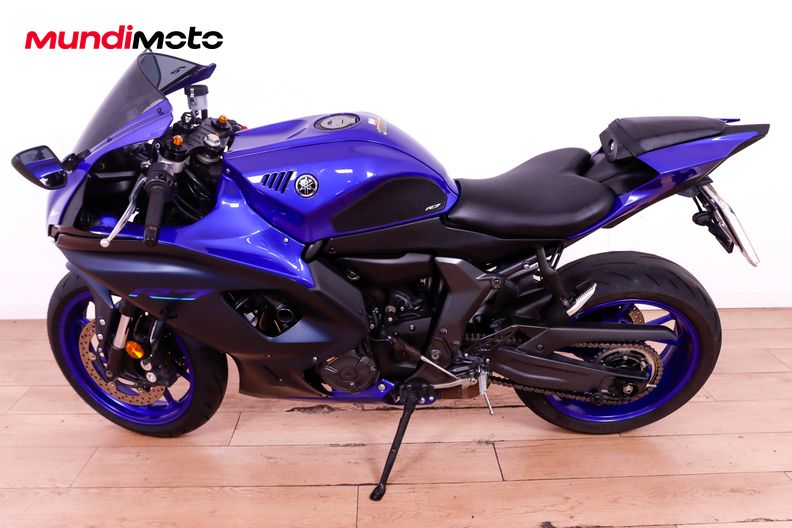 Motorbike image 5