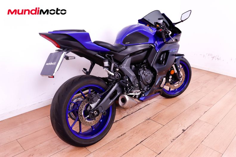 Motorbike image 2