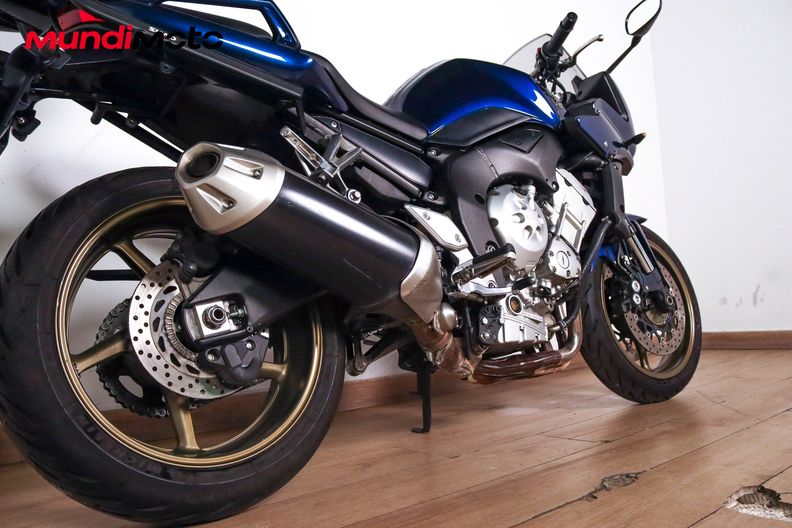 Motorbike image 3