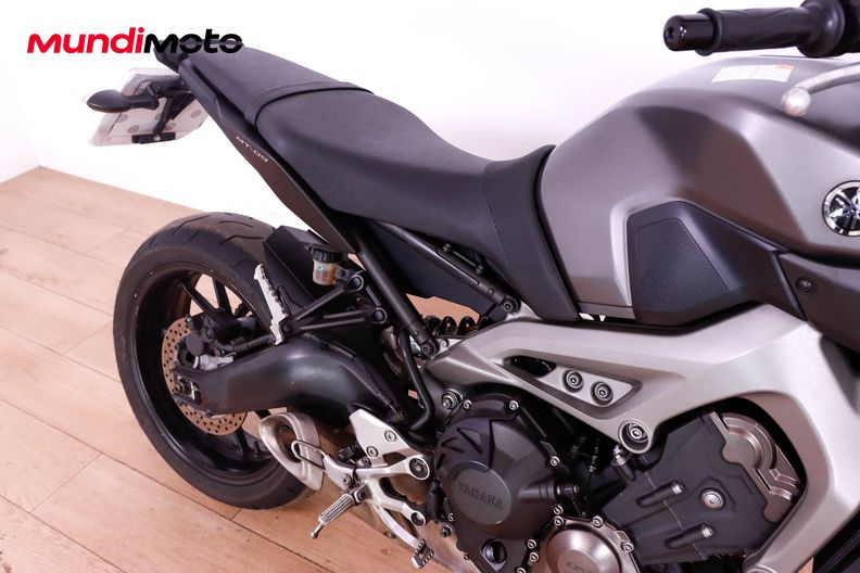 Motorbike image 13