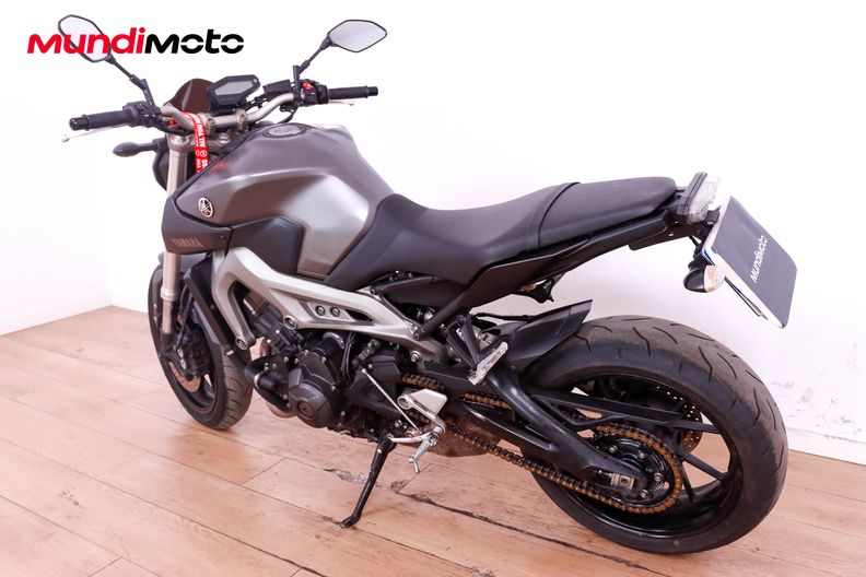 Motorbike image 6