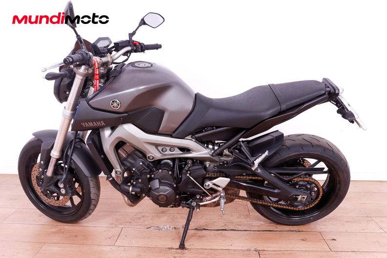 Motorbike image 5