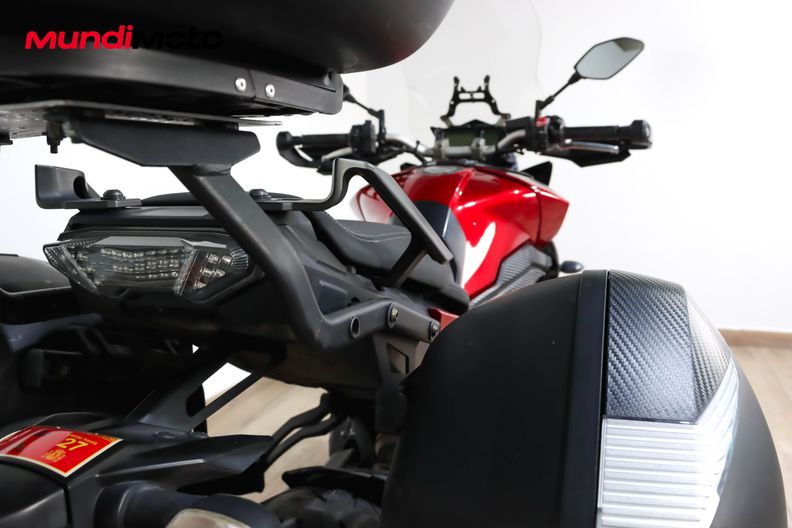 Motorbike image 3
