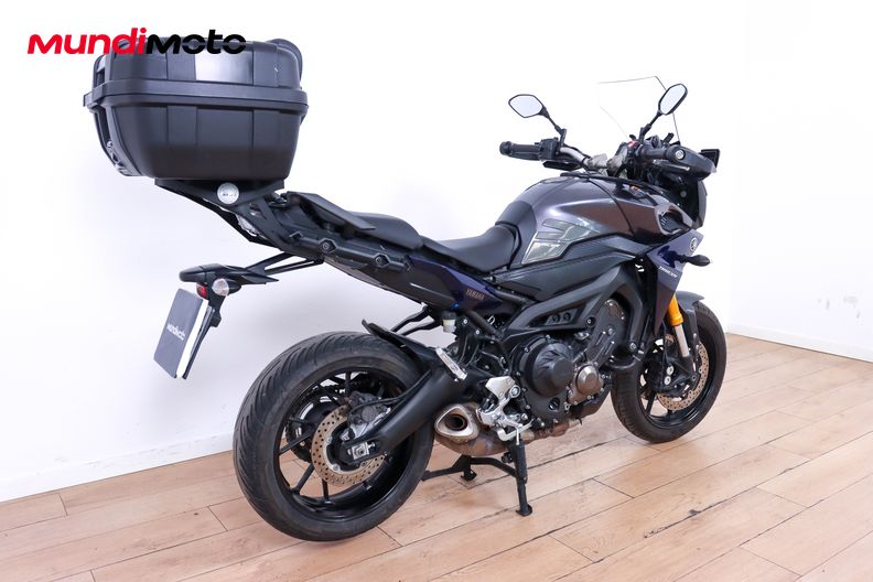 Motorbike image 2