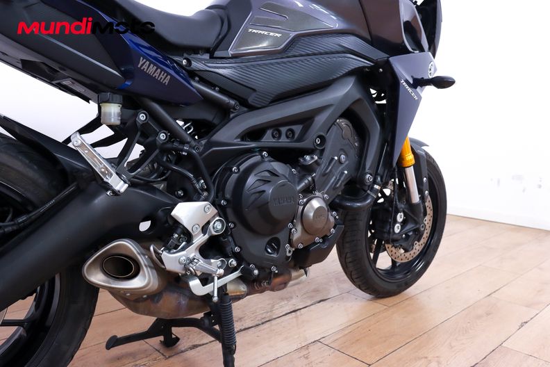 Motorbike image 3