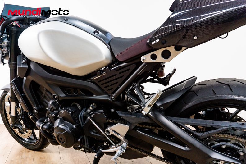 Motorbike image 8