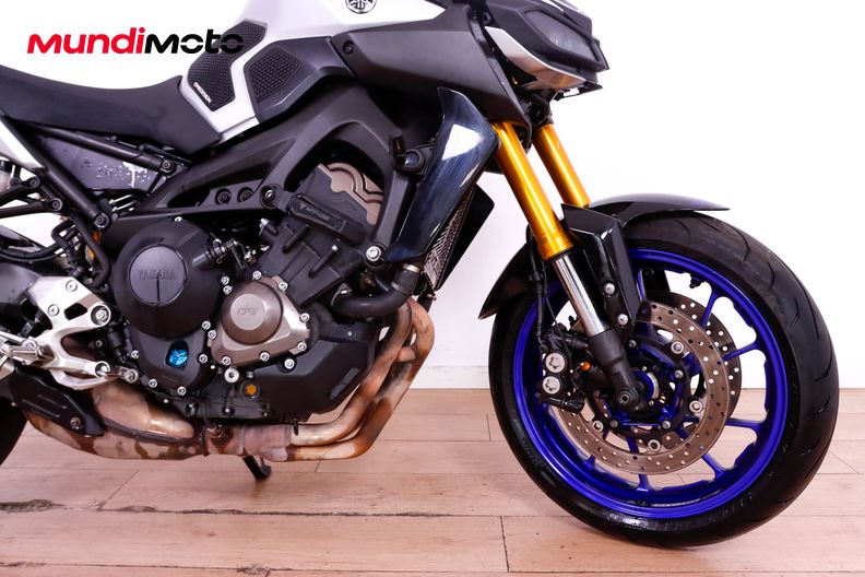 Motorbike image 12