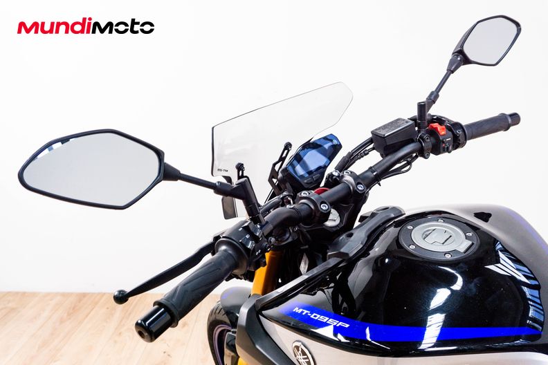 Motorbike image 10