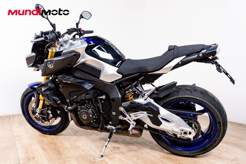 Motorbike image 7