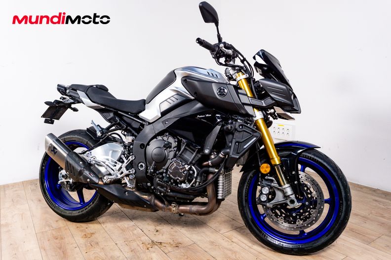Motorbike image 1