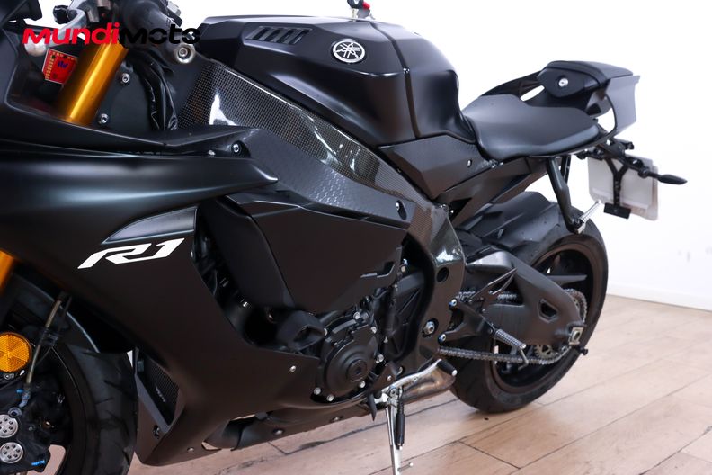 Motorbike image 8