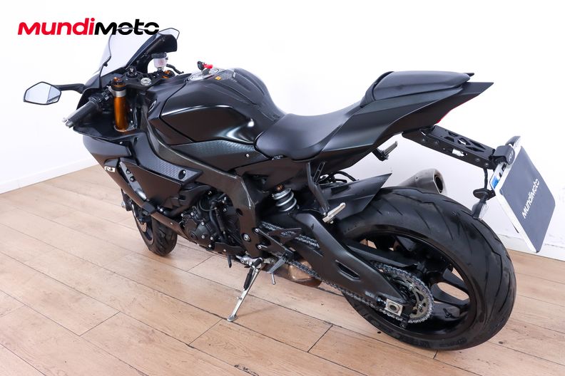 Motorbike image 6
