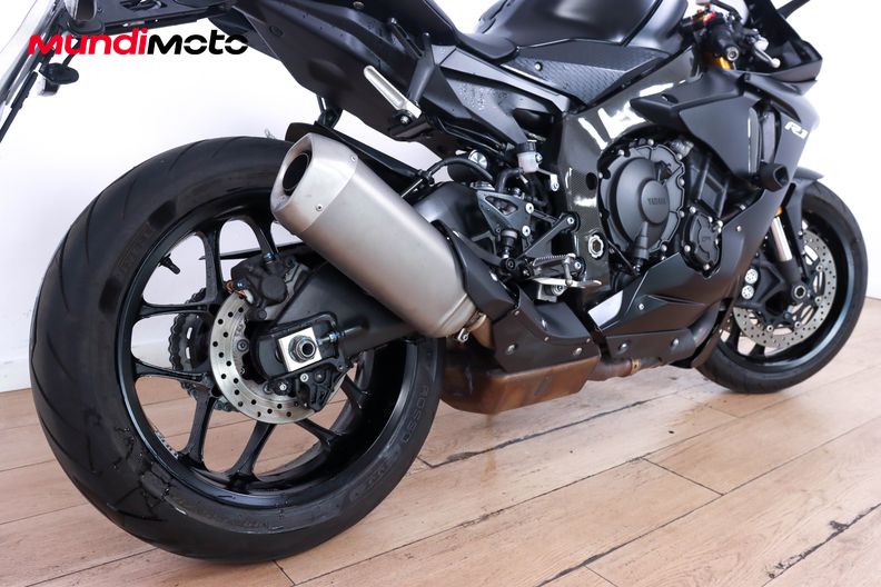 Motorbike image 3